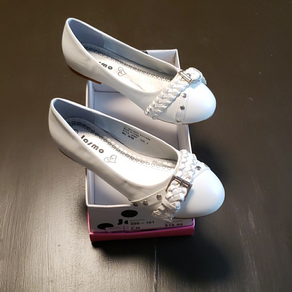 Girls shoes